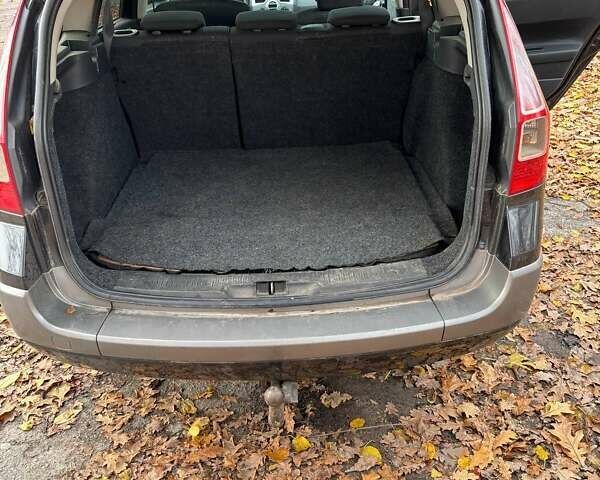 Чорний Рено Меган, об'ємом двигуна 1.5 л та пробігом 303 тис. км за 5200 $, фото 4 на Automoto.ua