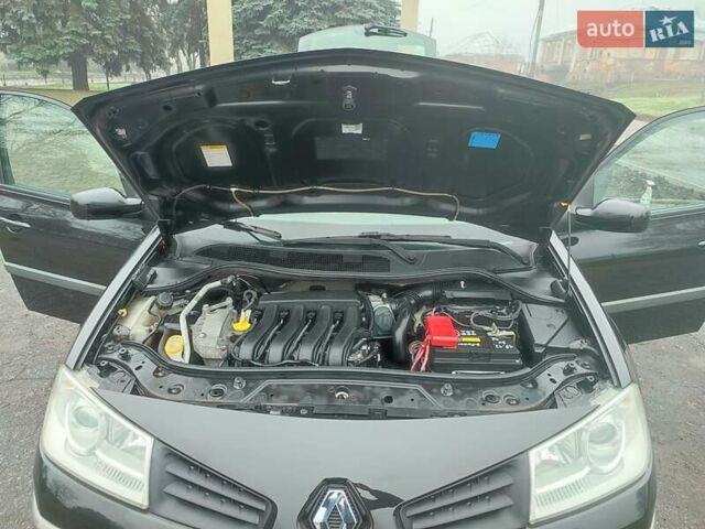 Чорний Рено Меган, об'ємом двигуна 1.6 л та пробігом 163 тис. км за 5600 $, фото 44 на Automoto.ua