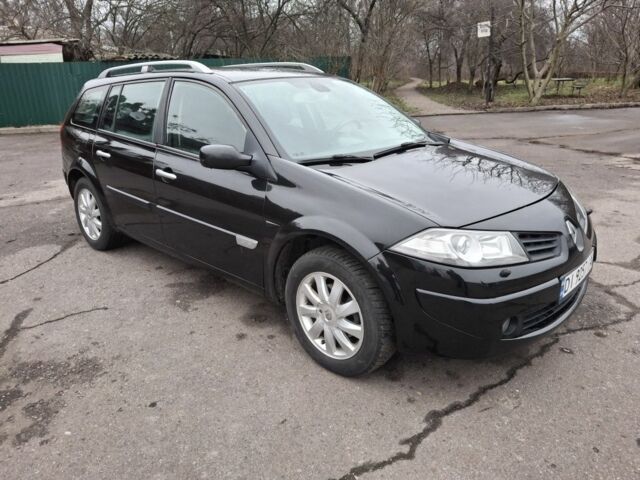 Черный Рено Меган, объемом двигателя 1.6 л и пробегом 226 тыс. км за 4999 $, фото 12 на Automoto.ua