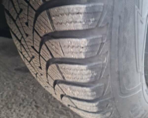 Черный Рено Меган, объемом двигателя 1.6 л и пробегом 215 тыс. км за 5700 $, фото 9 на Automoto.ua