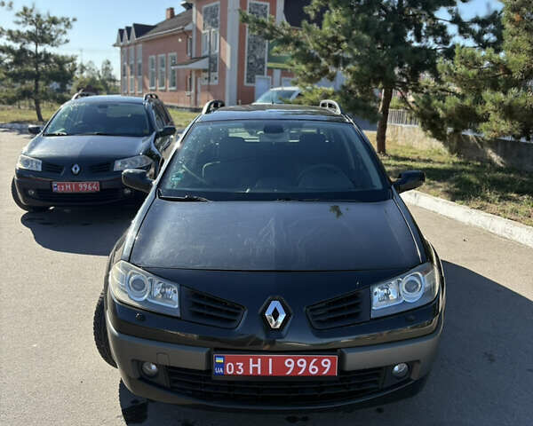 Чорний Рено Меган, об'ємом двигуна 1.6 л та пробігом 222 тис. км за 5300 $, фото 3 на Automoto.ua