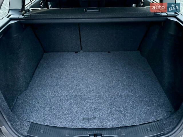 Черный Рено Меган, объемом двигателя 1.6 л и пробегом 68 тыс. км за 6899 $, фото 21 на Automoto.ua