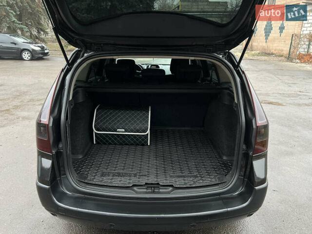 Чорний Рено Меган, об'ємом двигуна 1.6 л та пробігом 190 тис. км за 6400 $, фото 25 на Automoto.ua