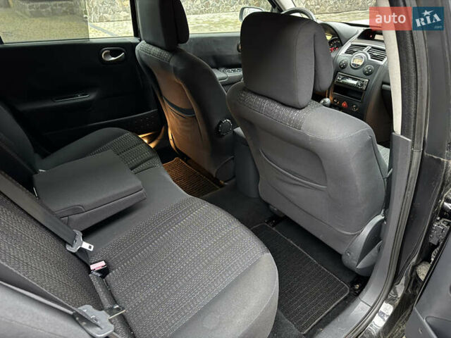 Черный Рено Меган, объемом двигателя 1.6 л и пробегом 203 тыс. км за 4850 $, фото 33 на Automoto.ua