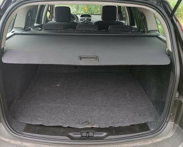 Черный Рено Меган, объемом двигателя 1.6 л и пробегом 186 тыс. км за 5600 $, фото 18 на Automoto.ua