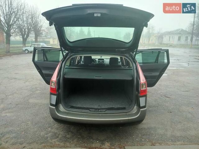 Чорний Рено Меган, об'ємом двигуна 1.6 л та пробігом 163 тис. км за 5600 $, фото 18 на Automoto.ua