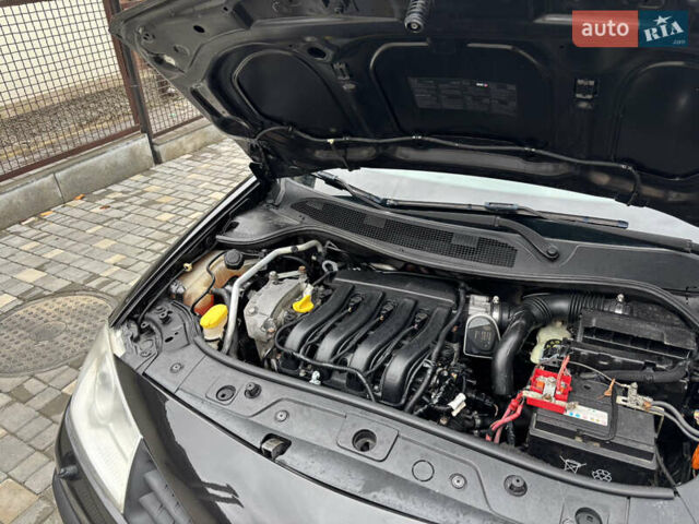 Черный Рено Меган, объемом двигателя 1.6 л и пробегом 229 тыс. км за 5400 $, фото 32 на Automoto.ua