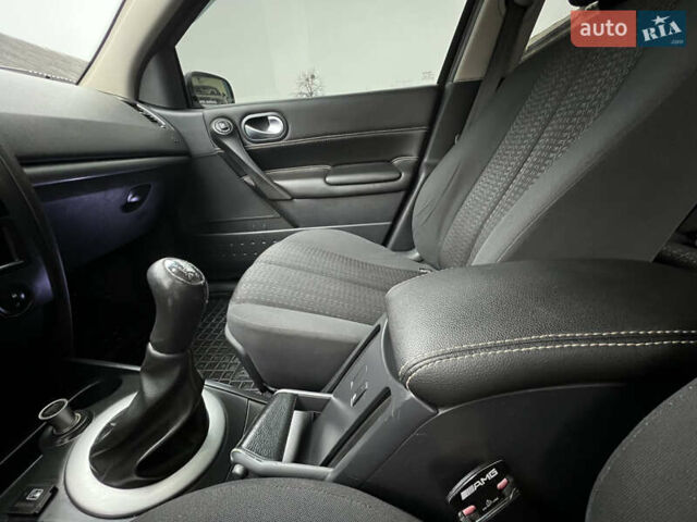 Чорний Рено Меган, об'ємом двигуна 1.6 л та пробігом 190 тис. км за 6400 $, фото 24 на Automoto.ua