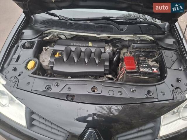 Черный Рено Меган, объемом двигателя 1.6 л и пробегом 215 тыс. км за 5700 $, фото 4 на Automoto.ua