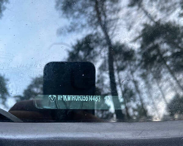 Черный Рено Меган, объемом двигателя 1.6 л и пробегом 326 тыс. км за 4900 $, фото 30 на Automoto.ua