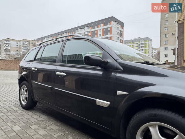 Черный Рено Меган, объемом двигателя 1.6 л и пробегом 203 тыс. км за 4850 $, фото 11 на Automoto.ua