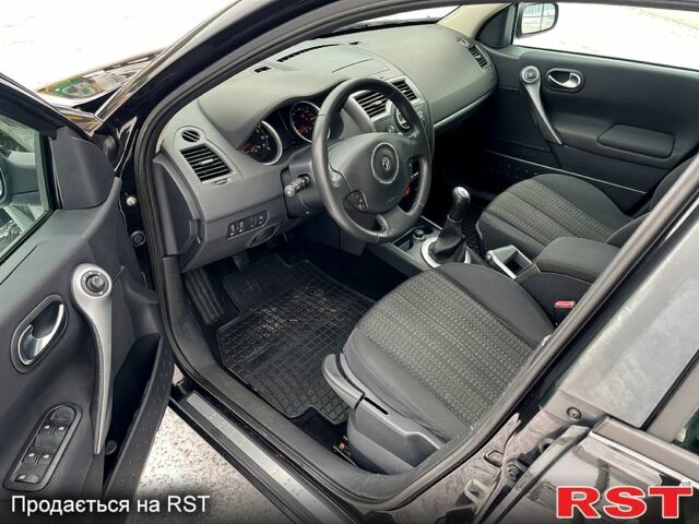 Чорний Рено Меган, об'ємом двигуна 1.6 л та пробігом 1850 тис. км за 5699 $, фото 7 на Automoto.ua