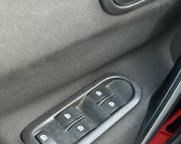 Черный Рено Меган, объемом двигателя 1.6 л и пробегом 258 тыс. км за 4500 $, фото 23 на Automoto.ua