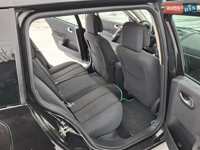 Черный Рено Меган, объемом двигателя 1.6 л и пробегом 226 тыс. км за 4999 $, фото 25 на Automoto.ua