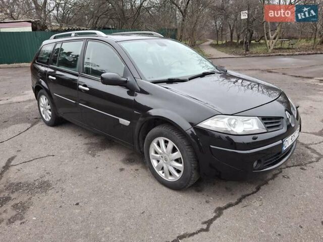 Черный Рено Меган, объемом двигателя 1.6 л и пробегом 226 тыс. км за 4999 $, фото 4 на Automoto.ua