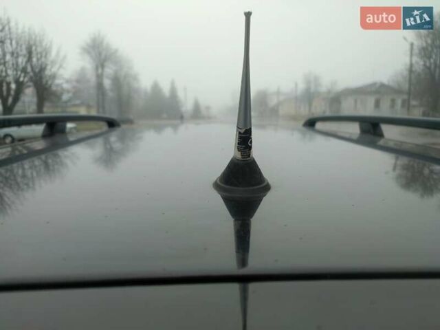 Чорний Рено Меган, об'ємом двигуна 1.6 л та пробігом 163 тис. км за 5600 $, фото 7 на Automoto.ua