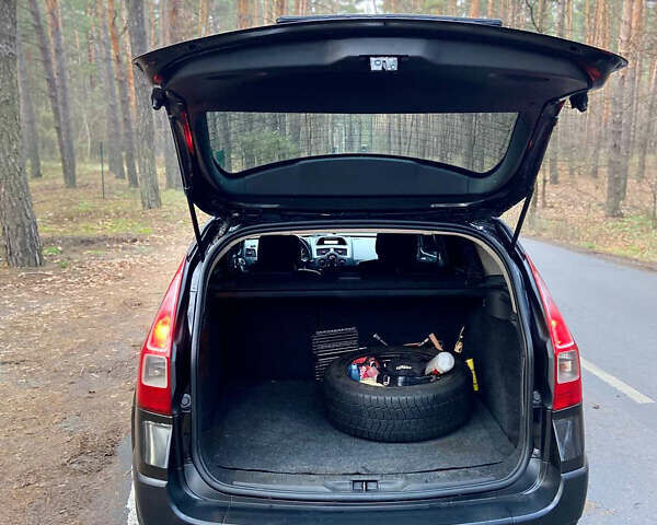 Черный Рено Меган, объемом двигателя 1.6 л и пробегом 326 тыс. км за 4900 $, фото 6 на Automoto.ua