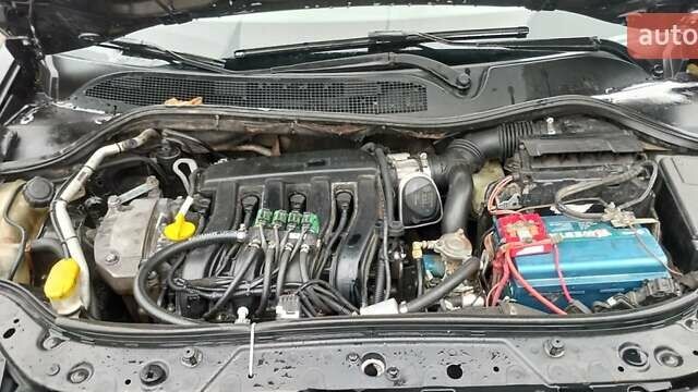 Черный Рено Меган, объемом двигателя 1.6 л и пробегом 283 тыс. км за 4750 $, фото 12 на Automoto.ua