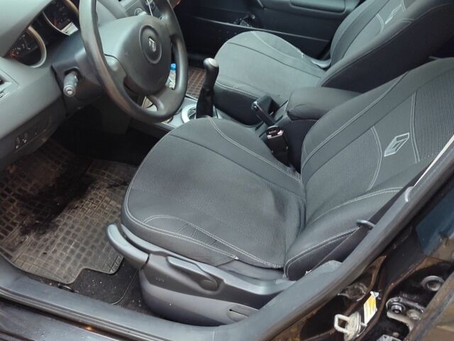 Чорний Рено Меган, об'ємом двигуна 0 л та пробігом 180 тис. км за 5400 $, фото 8 на Automoto.ua