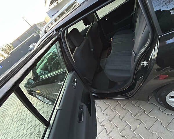 Черный Рено Меган, объемом двигателя 1.6 л и пробегом 209 тыс. км за 5699 $, фото 18 на Automoto.ua