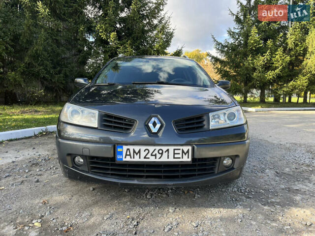 Рено Меган 2007 в Бердичеве на Automoto.ua Черный Рено Меган, объемом двигателя 1.6 л и пробегом 212 тыс. км за 4999 $, фото 2 на Automoto.ua