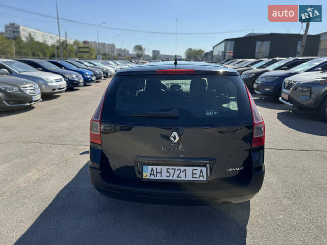 Черный Рено Меган, объемом двигателя 0 л и пробегом 252 тыс. км за 3999 $, фото 1 на Automoto.ua