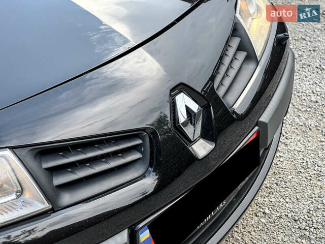 Черный Рено Меган, объемом двигателя 1.6 л и пробегом 203 тыс. км за 5500 $, фото 44 на Automoto.ua