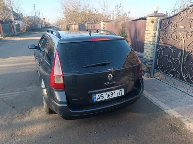 Черный Рено Меган, объемом двигателя 1.5 л и пробегом 298 тыс. км за 4600 $, фото 4 на Automoto.ua