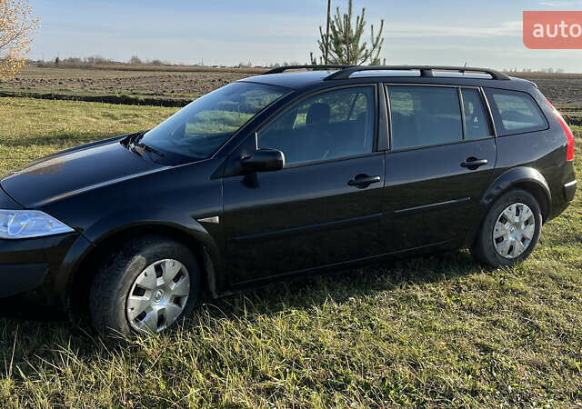 Черный Рено Меган, объемом двигателя 1.6 л и пробегом 237 тыс. км за 4700 $, фото 5 на Automoto.ua