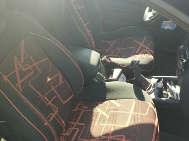 Черный Рено Меган, объемом двигателя 1.6 л и пробегом 240 тыс. км за 4800 $, фото 6 на Automoto.ua