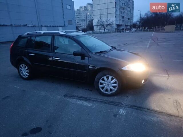 Чорний Рено Меган, об'ємом двигуна 1.6 л та пробігом 240 тис. км за 4900 $, фото 2 на Automoto.ua