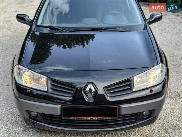 Черный Рено Меган, объемом двигателя 1.6 л и пробегом 203 тыс. км за 5500 $, фото 29 на Automoto.ua