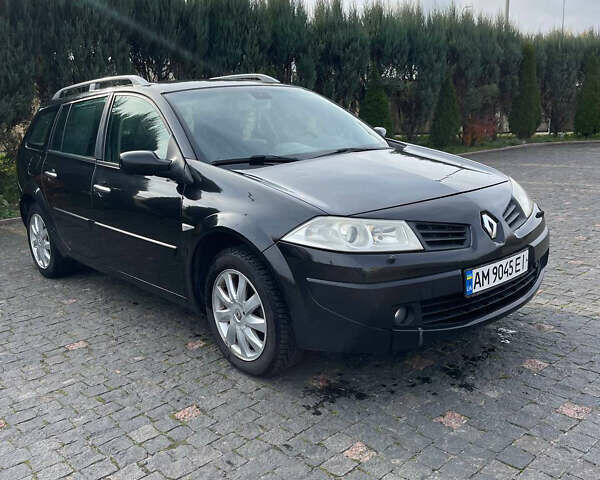 Черный Рено Меган, объемом двигателя 1.6 л и пробегом 235 тыс. км за 4200 $, фото 11 на Automoto.ua