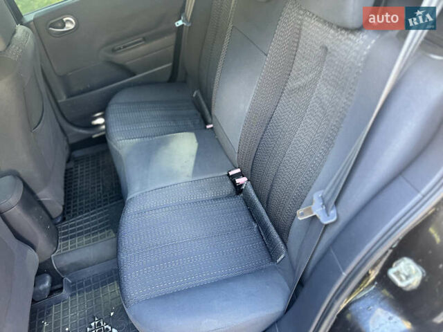 Чорний Рено Меган, об'ємом двигуна 1.6 л та пробігом 236 тис. км за 4900 $, фото 13 на Automoto.ua