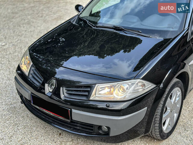 Черный Рено Меган, объемом двигателя 1.6 л и пробегом 203 тыс. км за 5500 $, фото 32 на Automoto.ua