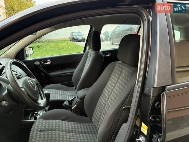 Рено Меган 2007 в Луцке на Automoto.ua Черный Рено Меган, объемом двигателя 1.6 л и пробегом 134 тыс. км за 5599 $, фото 26 на Automoto.ua