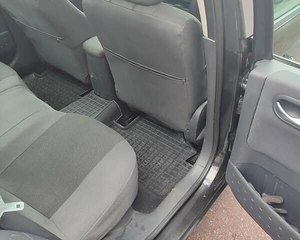 Черный Рено Меган, объемом двигателя 1.6 л и пробегом 258 тыс. км за 4900 $, фото 2 на Automoto.ua