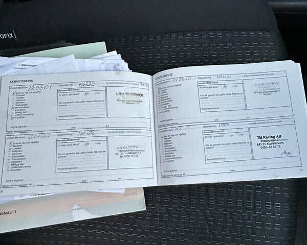 Черный Рено Меган, объемом двигателя 1.6 л и пробегом 209 тыс. км за 5699 $, фото 28 на Automoto.ua