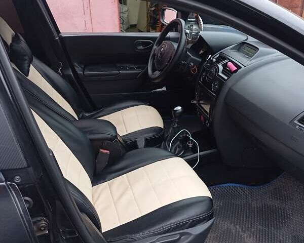 Черный Рено Меган, объемом двигателя 1.5 л и пробегом 307 тыс. км за 4500 $, фото 8 на Automoto.ua