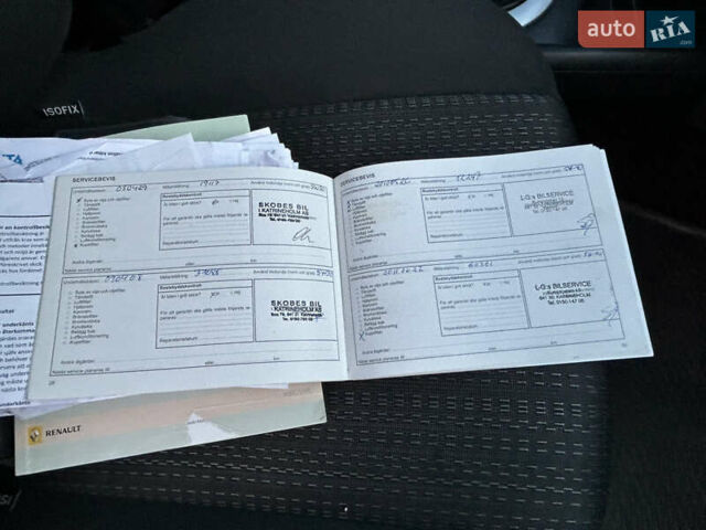 Черный Рено Меган, объемом двигателя 1.6 л и пробегом 209 тыс. км за 5699 $, фото 27 на Automoto.ua