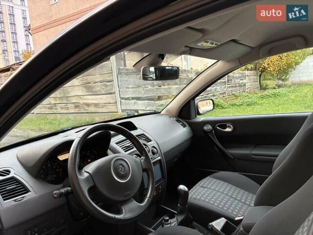 Рено Меган 2007 в Луцке на Automoto.ua Черный Рено Меган, объемом двигателя 1.6 л и пробегом 134 тыс. км за 5599 $, фото 25 на Automoto.ua