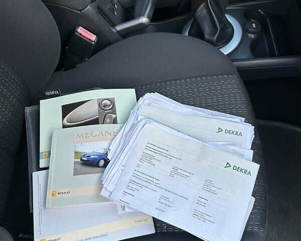 Черный Рено Меган, объемом двигателя 1.6 л и пробегом 209 тыс. км за 5699 $, фото 25 на Automoto.ua