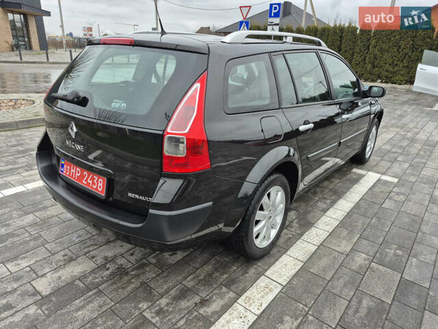 Черный Рено Меган, объемом двигателя 1.6 л и пробегом 215 тыс. км за 5499 $, фото 4 на Automoto.ua