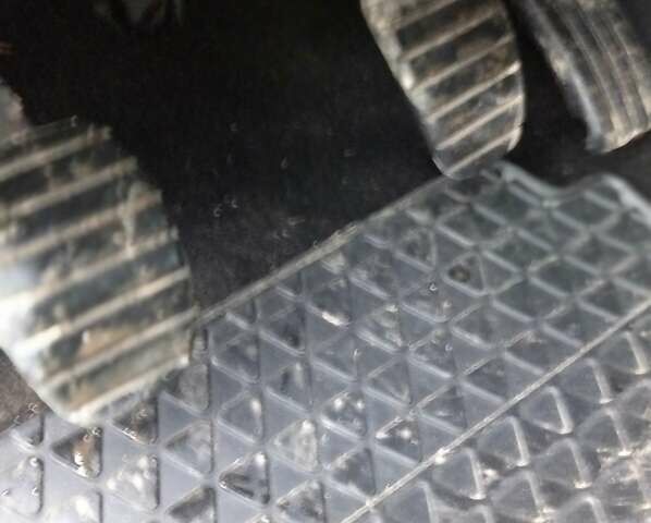 Чорний Рено Меган, об'ємом двигуна 1.6 л та пробігом 190 тис. км за 5200 $, фото 2 на Automoto.ua