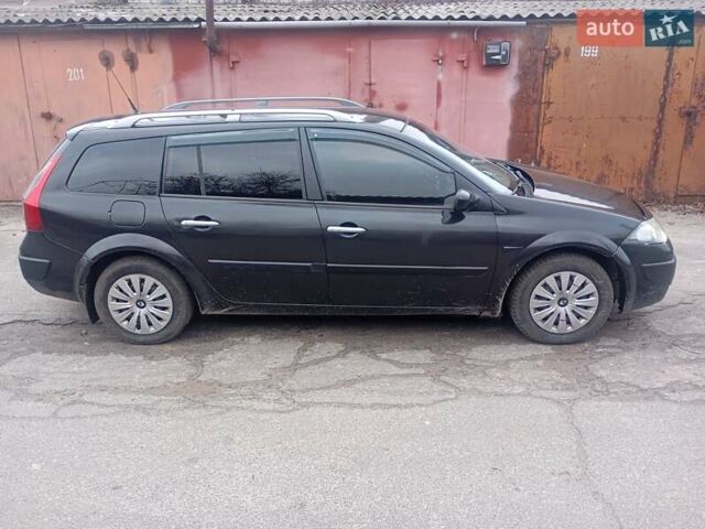 Черный Рено Меган, объемом двигателя 1.5 л и пробегом 307 тыс. км за 4500 $, фото 3 на Automoto.ua
