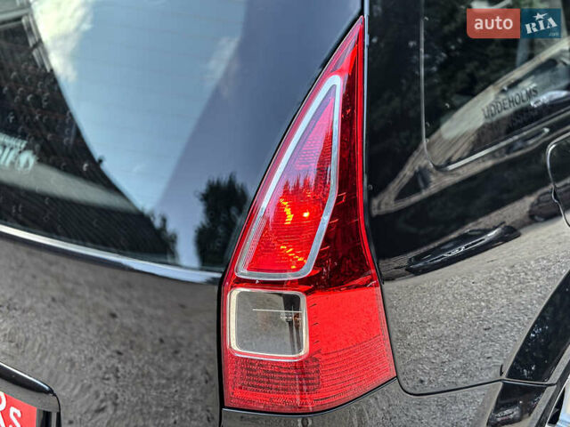 Черный Рено Меган, объемом двигателя 1.6 л и пробегом 203 тыс. км за 5500 $, фото 52 на Automoto.ua