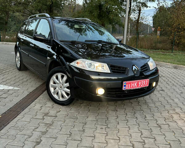 Черный Рено Меган, объемом двигателя 1.6 л и пробегом 209 тыс. км за 5699 $, фото 2 на Automoto.ua
