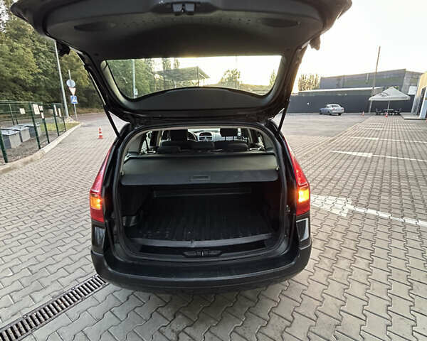 Черный Рено Меган, объемом двигателя 1.6 л и пробегом 209 тыс. км за 5699 $, фото 20 на Automoto.ua