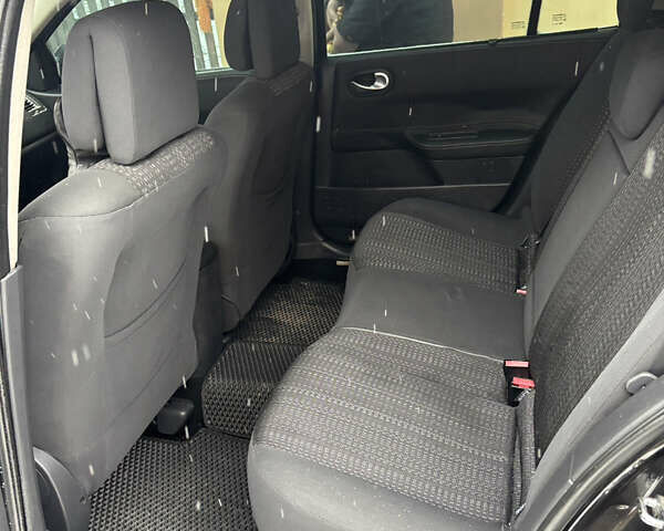 Черный Рено Меган, объемом двигателя 1.5 л и пробегом 300 тыс. км за 1599 $, фото 6 на Automoto.ua