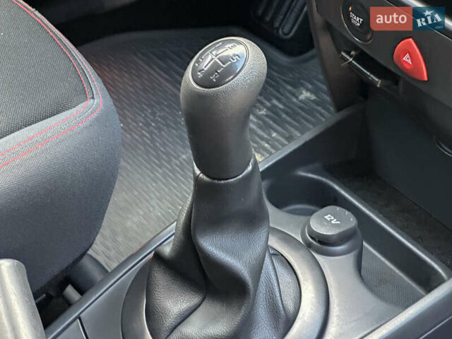 Черный Рено Меган, объемом двигателя 1.6 л и пробегом 203 тыс. км за 5500 $, фото 108 на Automoto.ua